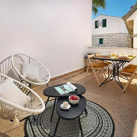 Holiday home House In Varos *